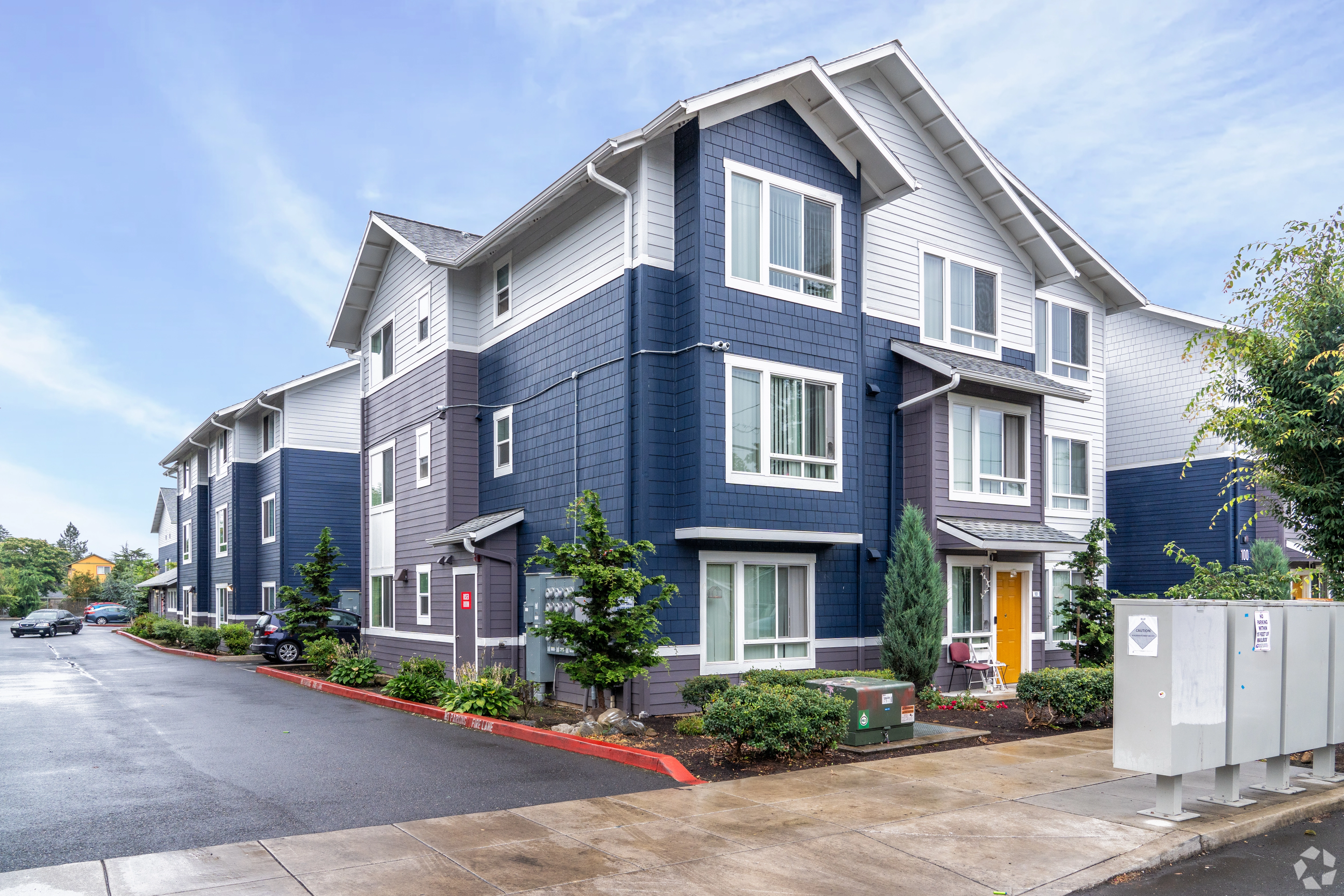 Irish Moss Apartments