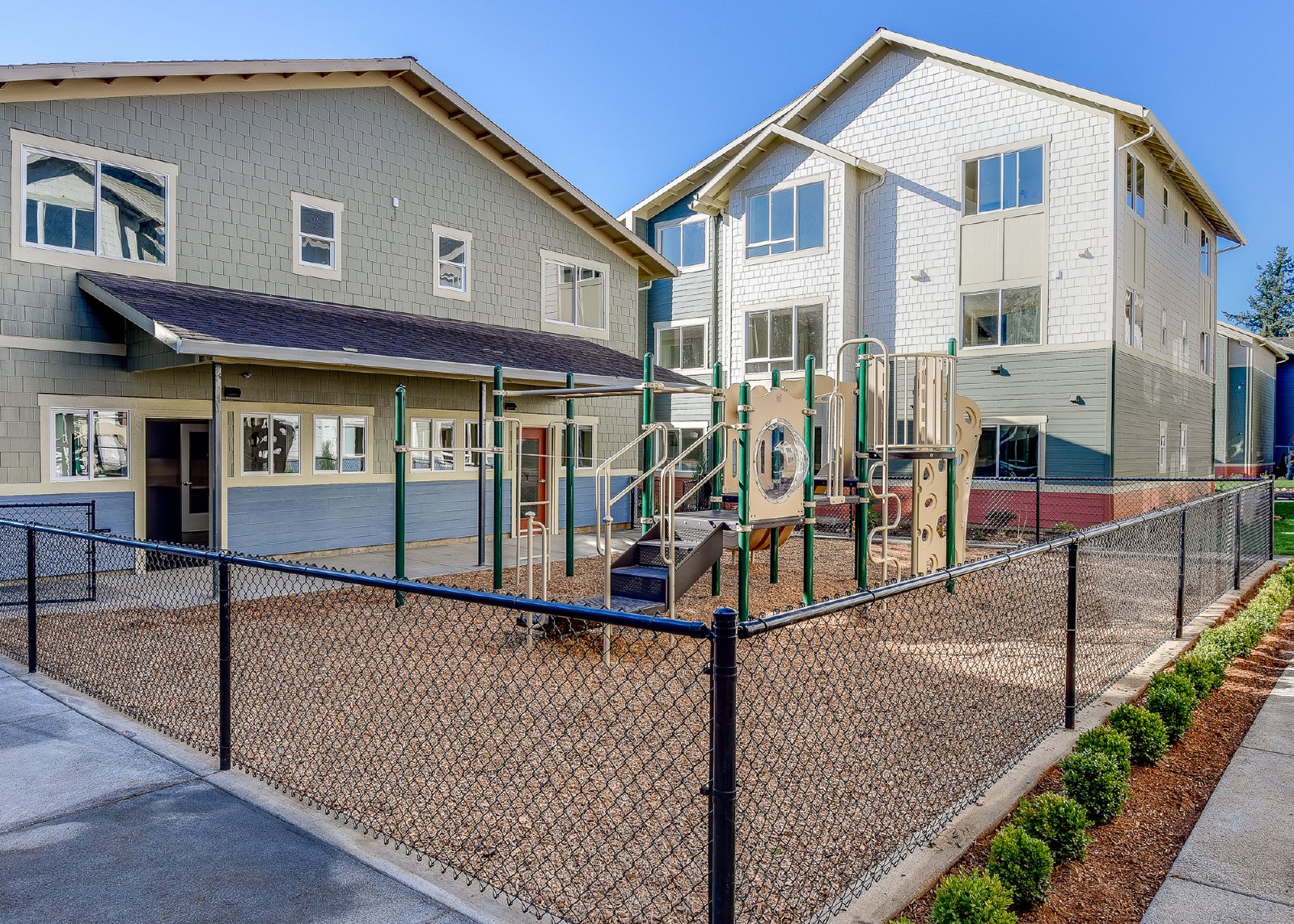 Vine Maple Apartments property image